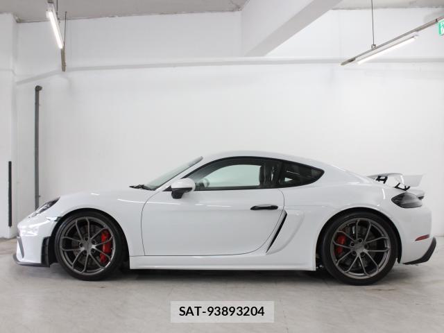 Porsche 718 Cayman 2020-03 8329204-4