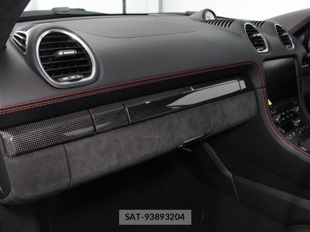 Porsche 718 Cayman 2020-03 8329204-9