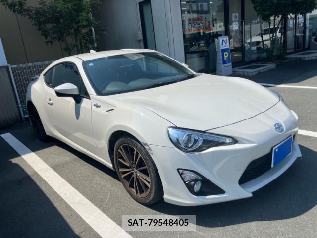 Toyota 86 2014-07 8328978-2
