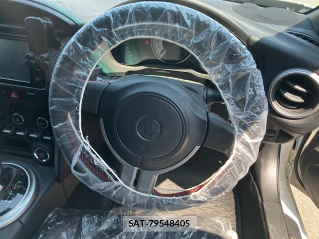 Toyota 86 2014-07 8328978-8
