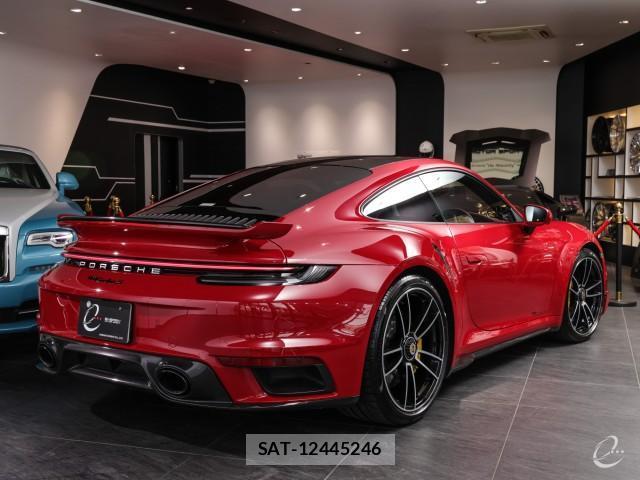 Porsche 911 2021-04 8328121-14