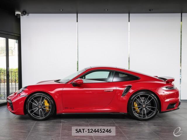 Porsche 911 2021-04 8328121-18