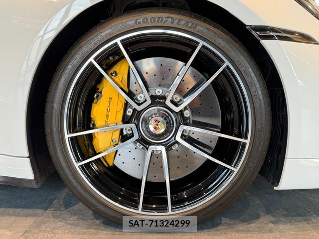 Porsche 911 2020-09 8328849-3