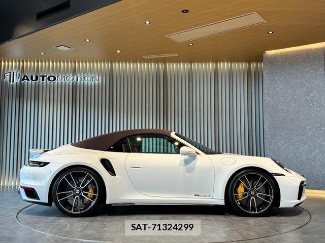 Porsche 911 2020-09 8328849-5
