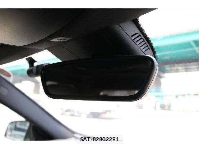 Mercedes Benz A-CLASS 2014-02 8329458-9