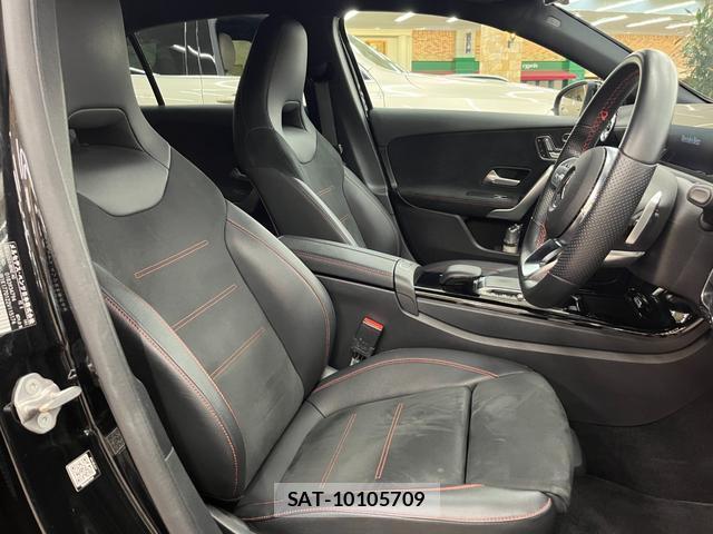 Mercedes Benz A-CLASS 2022-02 8329898-3