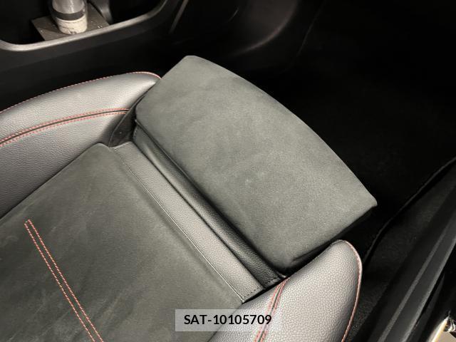 Mercedes Benz A-CLASS 2022-02 8329898-6