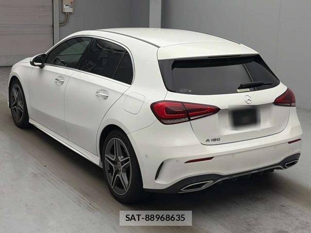 Mercedes Benz A-CLASS 2019-10 8330051-1