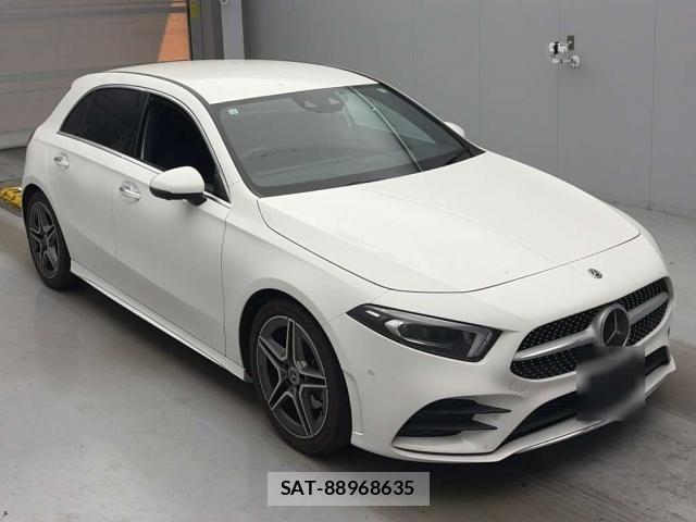 Mercedes Benz A-CLASS 2019-10 8330051-7