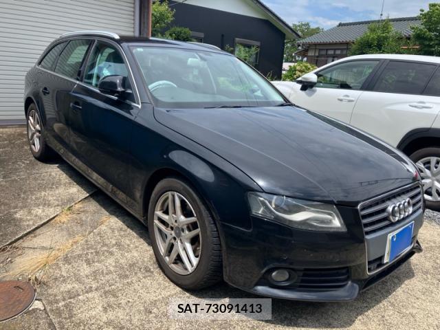 Audi A4 2009-10 8329398-1