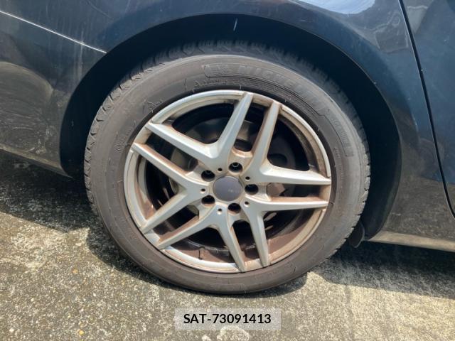 Audi A4 2009-10 8329398-7