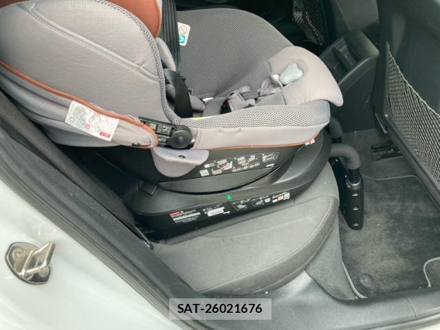 Audi A4 2017-02 8329448-17