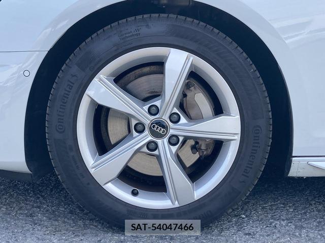 Audi A4 2023-02 8329736-12