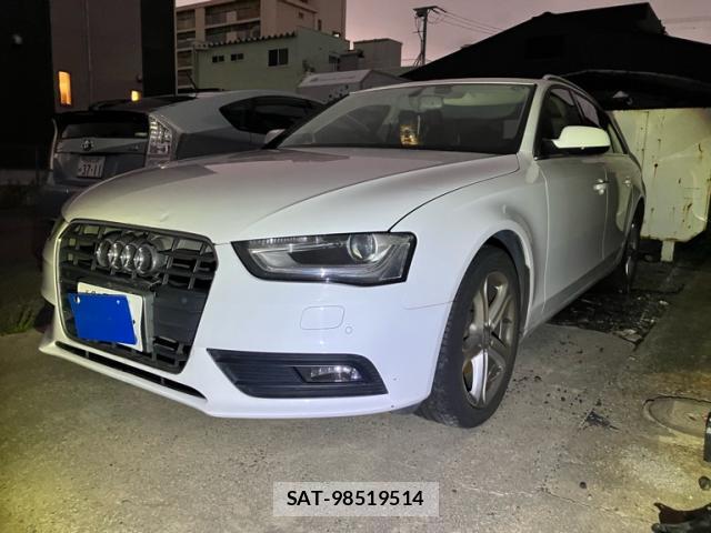 Audi A4 2013-03 8329925-1