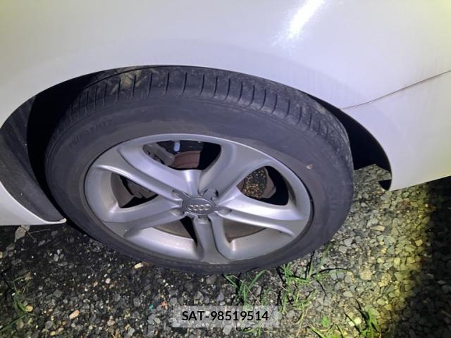 Audi A4 2013-03 8329925-4