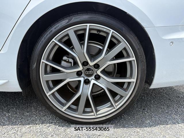 Audi A4 2024-08 8329734-11