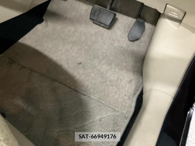 Toyota ALLION 2014-01 8328884-15