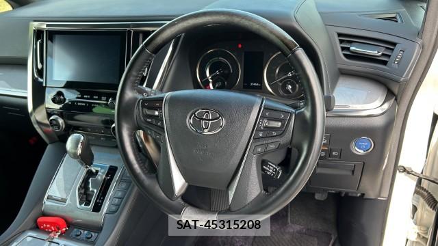 Toyota ALPHARD HYBRID 2018-05 8329305-2