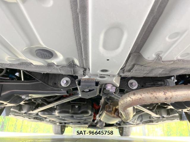 Toyota ALPHARD HYBRID 2024-03 8329473-18