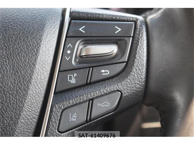Toyota ALPHARD HYBRID 2018-06 8329751-4