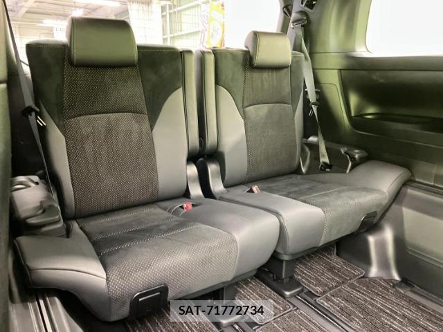 Toyota ALPHARD HYBRID 2022-03 8330580-5