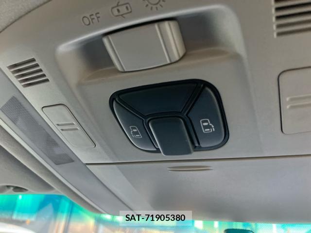 Toyota ALPHARD 2012-05 8327986-16