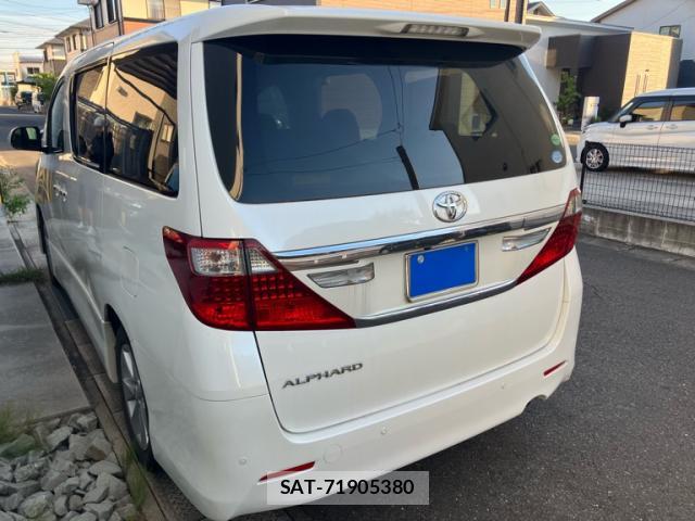 Toyota ALPHARD 2012-05 8327986-2
