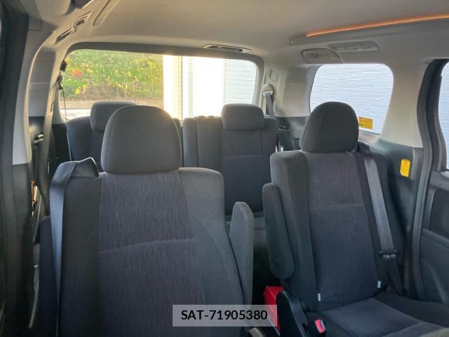 Toyota ALPHARD 2012-05 8327986-9