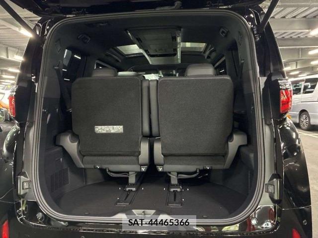 Toyota ALPHARD 2024-11 8328598-6