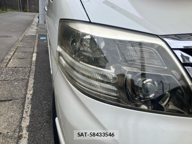Toyota ALPHARD 2007-01 8328908-13