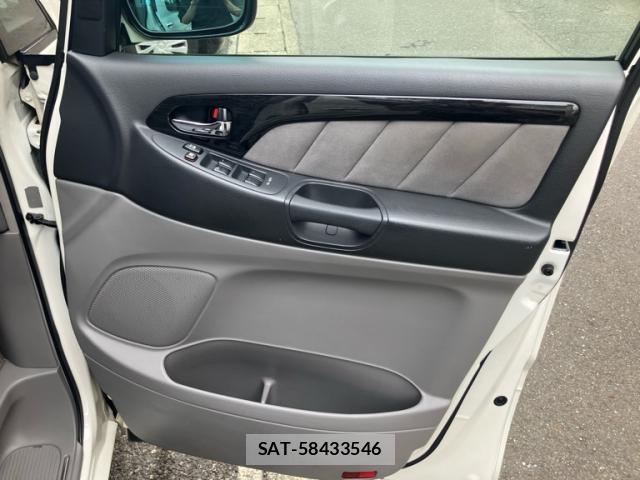 Toyota ALPHARD 2007-01 8328908-18