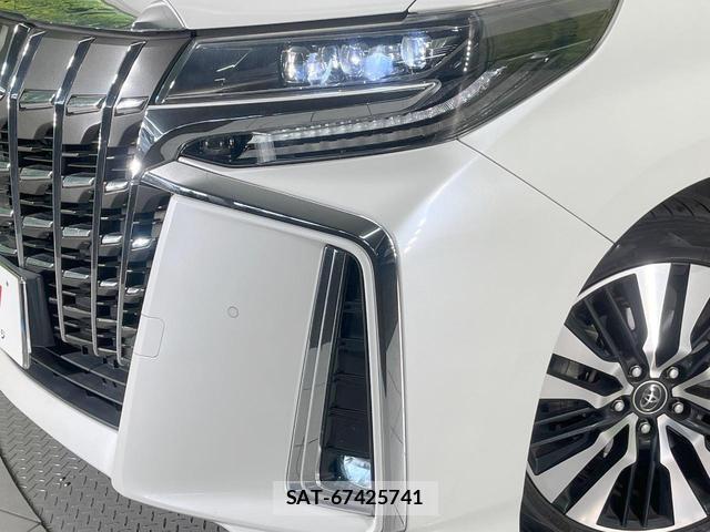 Toyota ALPHARD 2019-02 8328987-12