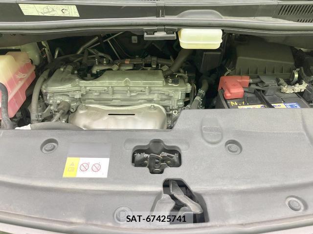 Toyota ALPHARD 2019-02 8328987-18