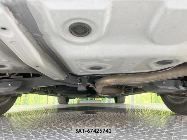 Toyota ALPHARD 2019-02 8328987-19