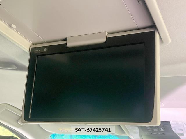 Toyota ALPHARD 2019-02 8328987-3