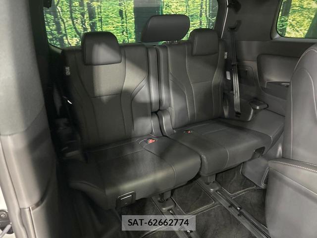 Toyota ALPHARD 2024-11 8329038-9
