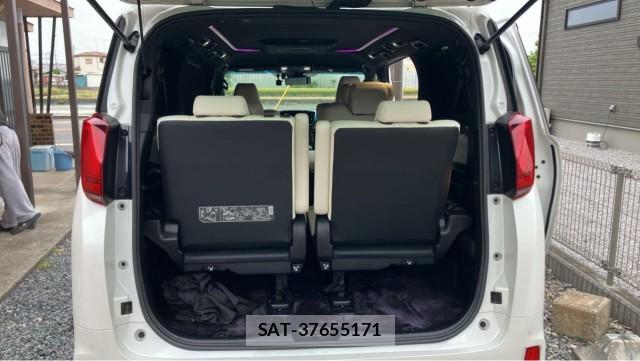 Toyota ALPHARD 2018-07 8280468-17