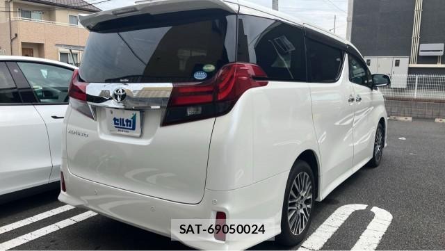 Toyota ALPHARD 2017-10 8329267-12