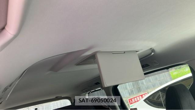 Toyota ALPHARD 2017-10 8329267-15