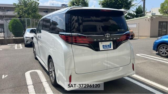 Toyota ALPHARD 2024-03 8329287-13