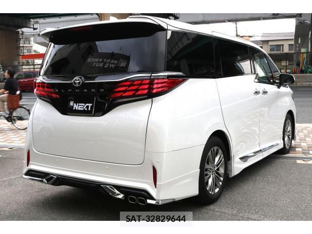 Toyota ALPHARD 2025-04 8329459-1