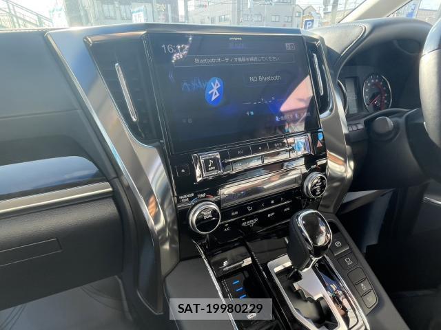 Toyota ALPHARD 2019-10 8329778-4