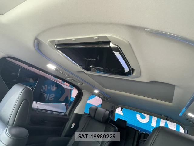 Toyota ALPHARD 2019-10 8329778-5