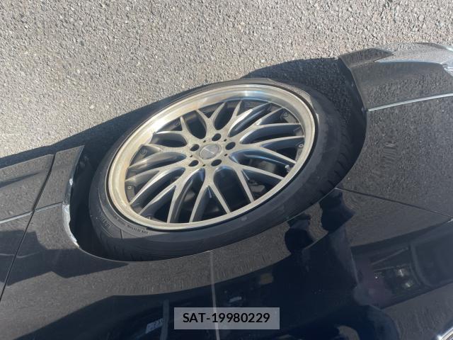 Toyota ALPHARD 2019-10 8329778-6