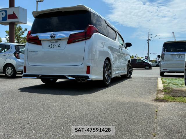 Toyota ALPHARD 2021-09 8330266-1