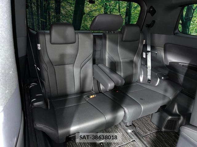 Toyota ALPHARD 2023-11 8330292-9