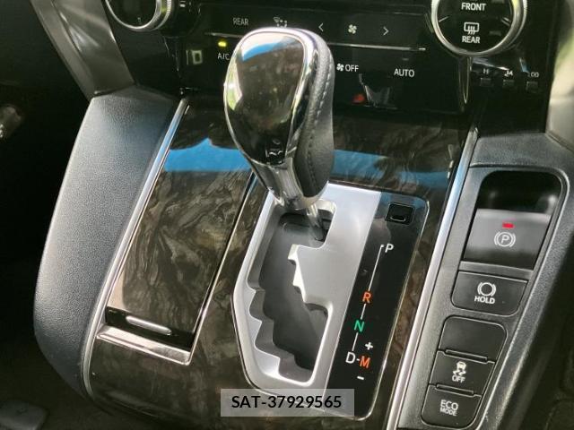 Toyota ALPHARD 2016-09 8330527-17