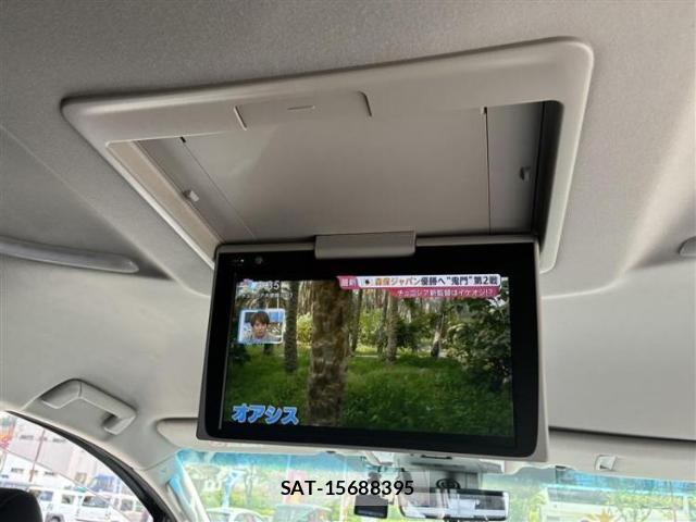 Toyota ALPHARD 2023-03 8330553-15