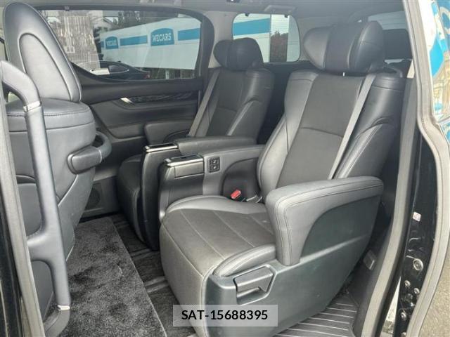 Toyota ALPHARD 2023-03 8330553-5
