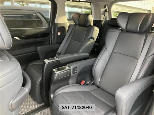 Toyota ALPHARD 2023-02 8330606-5